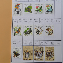 Lot de timbres d'Australie 1912-1998 oblitérés en 3 carnets à choix.