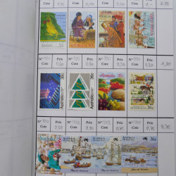 Lot de timbres d'Australie 1912-1998 oblitérés en 3 carnets à choix.