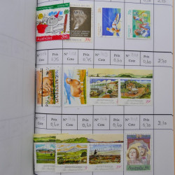 Lot de timbres d'Australie 1912-1998 oblitérés en 3 carnets à choix.