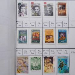 Lot de timbres d'Australie 1912-1998 oblitérés en 3 carnets à choix.