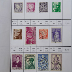 Lot de timbres d'Irlande 1922-1997 oblitérés en 2 carnets à choix.