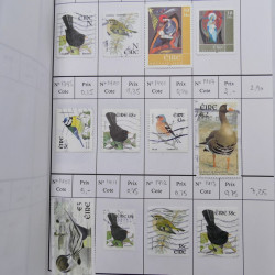 Lot de timbres d'Irlande 1922-1997 oblitérés en 2 carnets à choix.