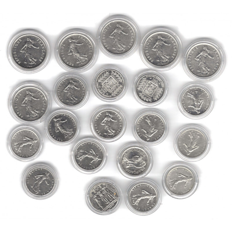 Lot de 21 pièces de monnaies 1 et 5 francs émise entre 1960-2001.