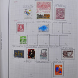 Collection massive timbres d'Europe neufs et oblitérés en un album.