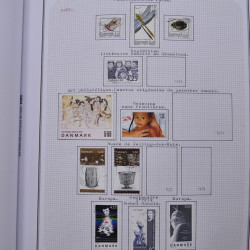 Collection massive timbres d'Europe neufs et oblitérés en un album.