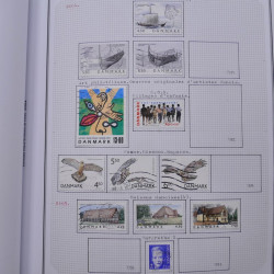 Collection massive timbres d'Europe neufs et oblitérés en un album.