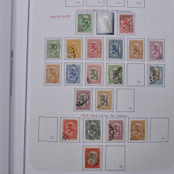 Collection massive timbres d'Europe neufs et oblitérés en un album.