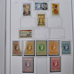 Collection massive timbres d'Europe neufs et oblitérés en un album.