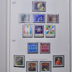 Collection massive timbres d'Europe neufs et oblitérés en un album.