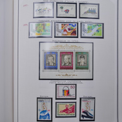 Collection massive timbres d'Europe neufs et oblitérés en un album.