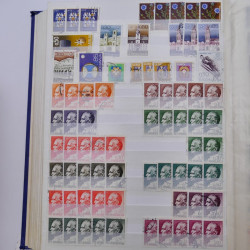 Lot de timbres de Turquie, Yougoslavie oblitérés en un album