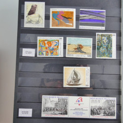 Collection timbres Musée imaginaire de France 1961-2011 neufs** complet.