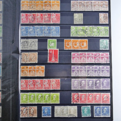 Lot de timbres de Danemark oblitérés en un album.