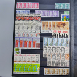 Lot de timbres de Danemark oblitérés en un album.