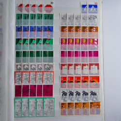 Lot de timbres d'Allemagne neufs et oblitérés en huit albums.