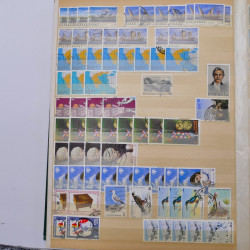 Lot de timbres de Grèce oblitérés en un album.