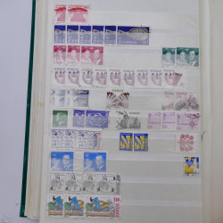 Lot de timbres de Suède oblitérés en un album.