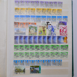 Lot de timbres d'Irlande oblitérés en un album.