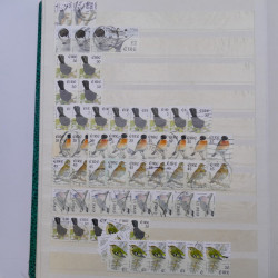 Lot de timbres d'Irlande oblitérés en un album.