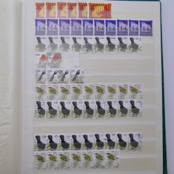 Lot de timbres d'Irlande oblitérés en un album.