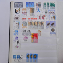 Lot de timbres d'Espagne oblitérés en un album.