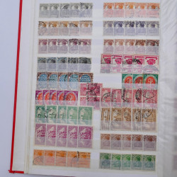 Lot de timbres d'Allemagne Reich neufs et oblitérés en un album.