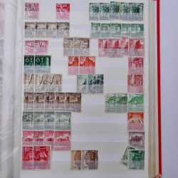 Lot de timbres d'Allemagne Reich neufs et oblitérés en un album.