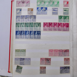 Lot de timbres d'Allemagne Reich neufs et oblitérés en un album.