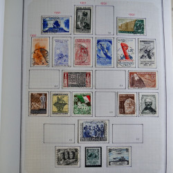 Collection timbres d'Italie 1862-2003 neufs et oblitérés en un album.