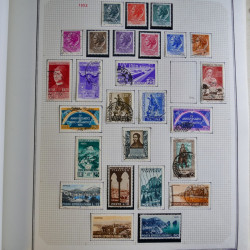 Collection timbres d'Italie 1862-2003 neufs et oblitérés en un album.