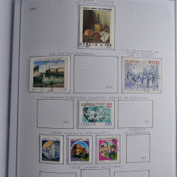 Collection timbres d'Italie 1862-2003 neufs et oblitérés en un album.