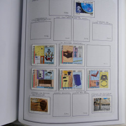 Collection timbres d'Italie 1862-2003 neufs et oblitérés en un album.