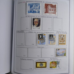 Collection timbres d'Italie 1862-2003 neufs et oblitérés en un album.