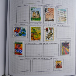 Collection timbres d'Italie 1862-2003 neufs et oblitérés en un album.