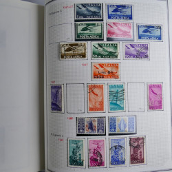 Collection timbres d'Italie 1862-2003 neufs et oblitérés en un album.