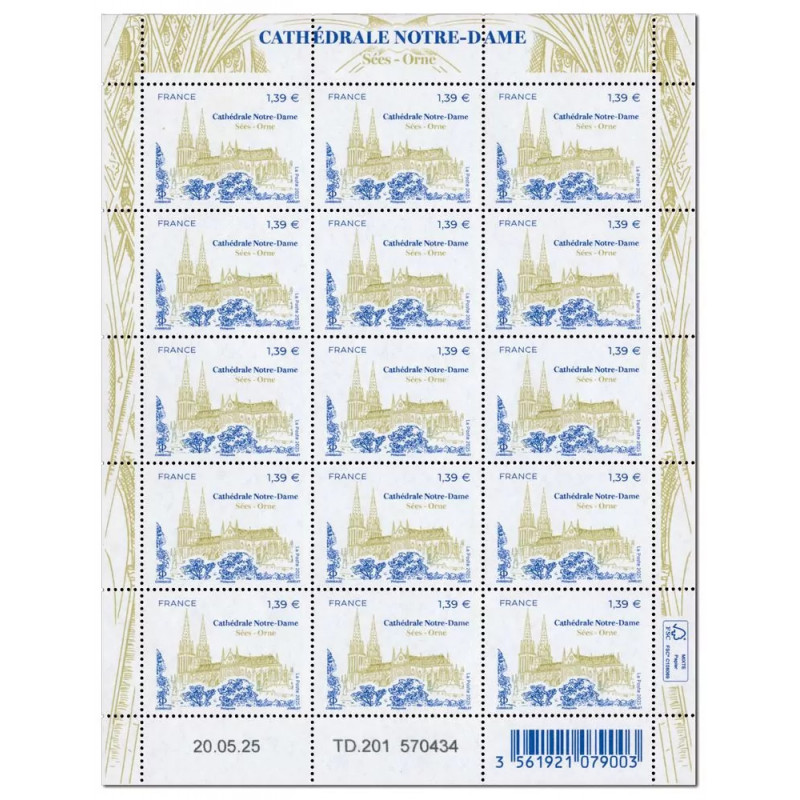 Timbre Notre-Dame de Sées en feuillet de France N°F192 neuf**.