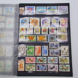 Lot de timbres de Liban neufs et oblitérés en un album.