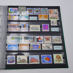 Lot de timbres de Liechtenstein et Luxembourg neufs et oblitérés en un album.