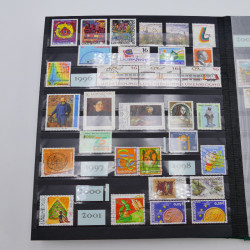 Lot de timbres de Liechtenstein et Luxembourg neufs et oblitérés en un album.