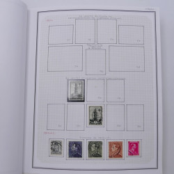 Collection timbres de Belgique, Pays Bas, Luxembourg en un album.