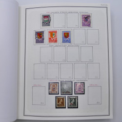 Collection timbres de Belgique, Pays Bas, Luxembourg en un album.