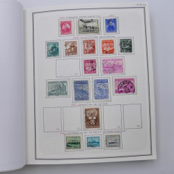 Collection timbres de Belgique, Pays Bas, Luxembourg en un album.