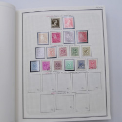 Collection timbres de Belgique, Pays Bas, Luxembourg en un album.