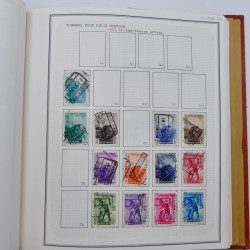 Collection timbres de Belgique, Pays Bas, Luxembourg en un album.