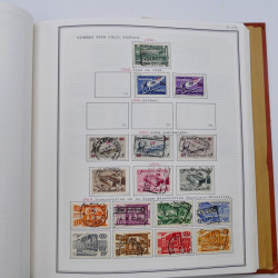 Collection timbres de Belgique, Pays Bas, Luxembourg en un album.