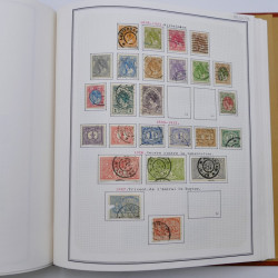Collection timbres de Belgique, Pays Bas, Luxembourg en un album.