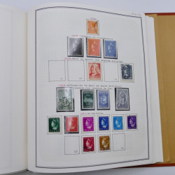 Collection timbres de Belgique, Pays Bas, Luxembourg en un album.