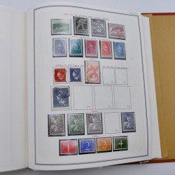Collection timbres de Belgique, Pays Bas, Luxembourg en un album.