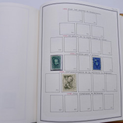 Collection timbres de Belgique, Pays Bas, Luxembourg en un album.