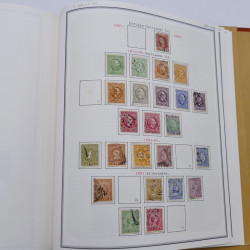 Collection timbres de Belgique, Pays Bas, Luxembourg en un album.